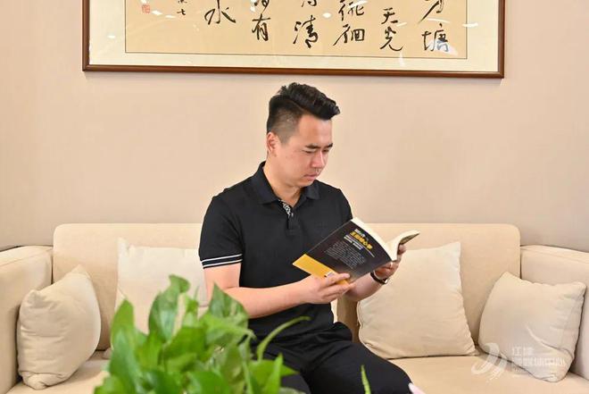 料烹百味 匠心熬就“味滋香”PG电子游戏麻将胡了一勺底(图1)